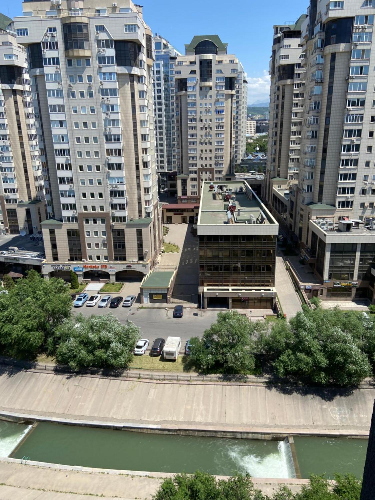 в центре Apartment *